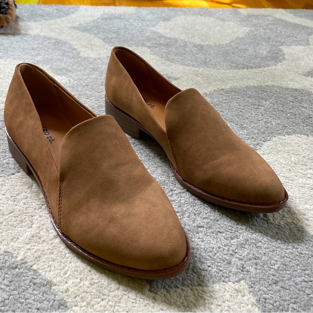 NWT Indigo Rd suede flats
